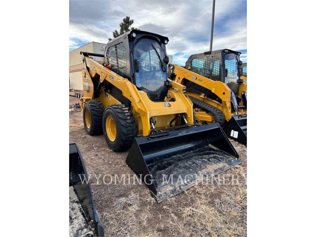 CAT 262D3 Skid steer loaders
