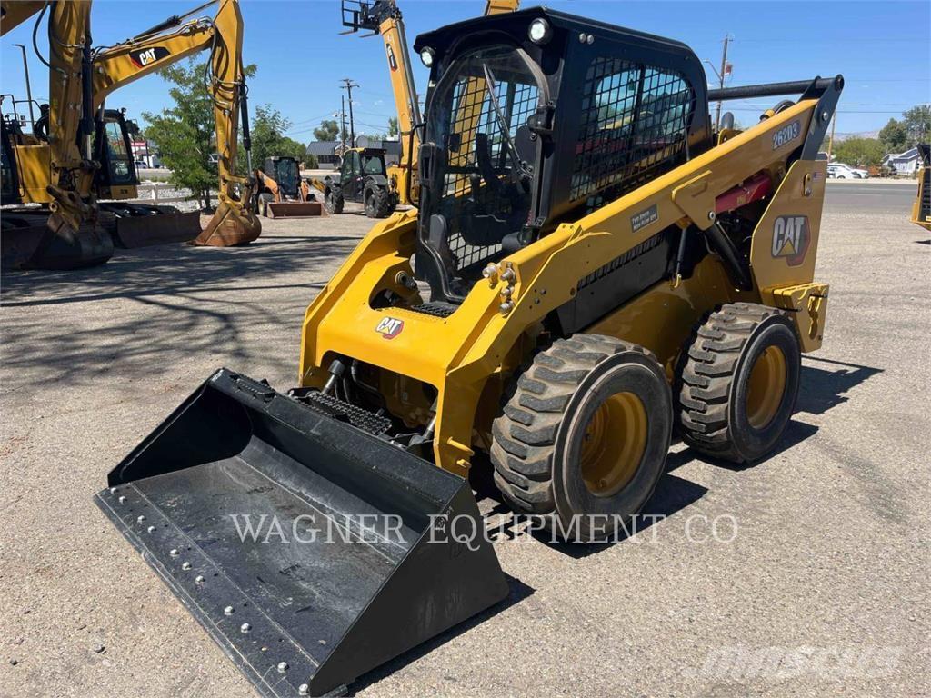 CAT 262D3 Skid steer loaders