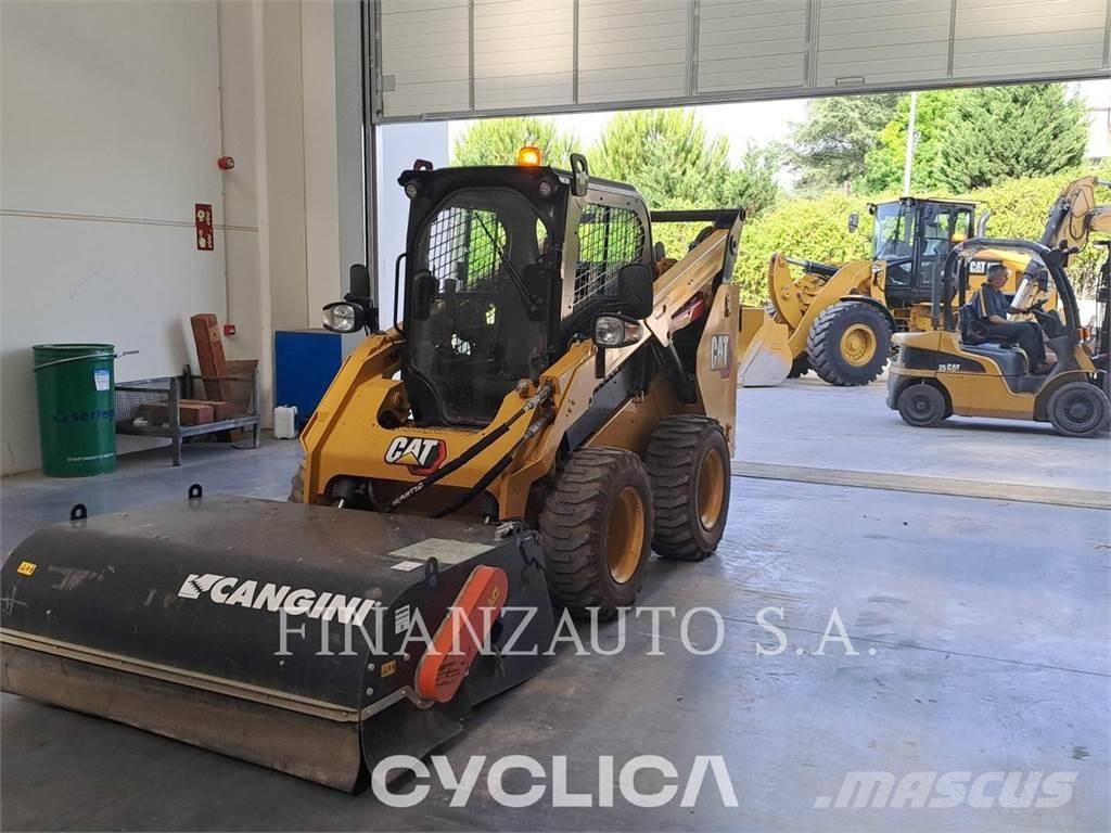 CAT 262D3 Skid steer loaders
