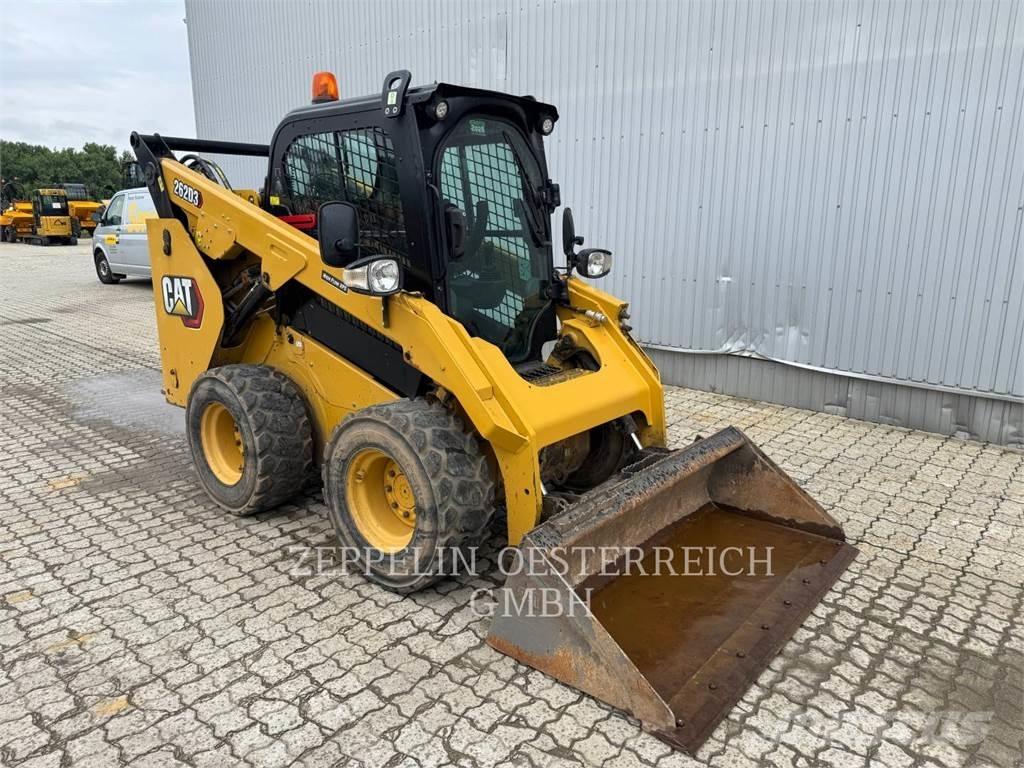 CAT 262D3 Skid steer loaders