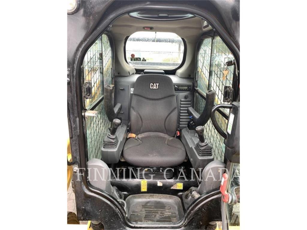 CAT 262D3 Skid steer loaders