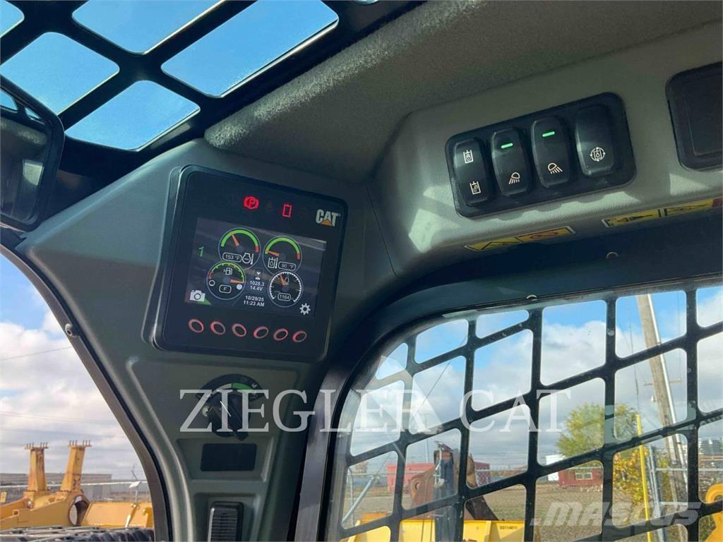 CAT 262D3 Skid steer loaders