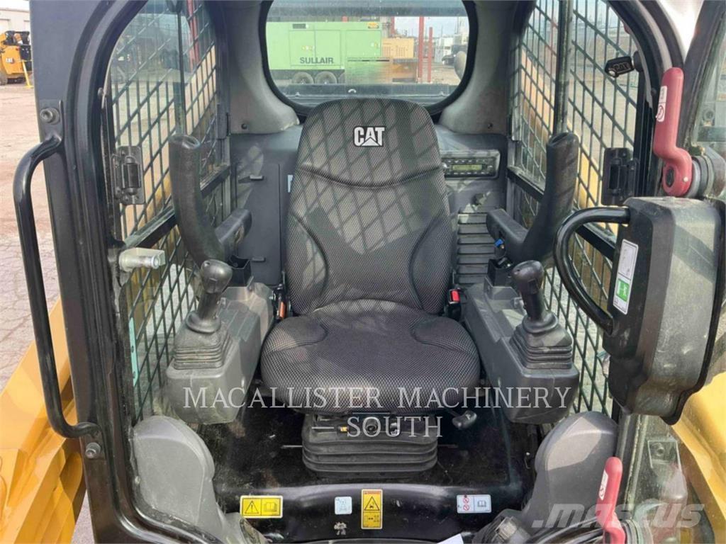 CAT 262D3 Skid steer loaders