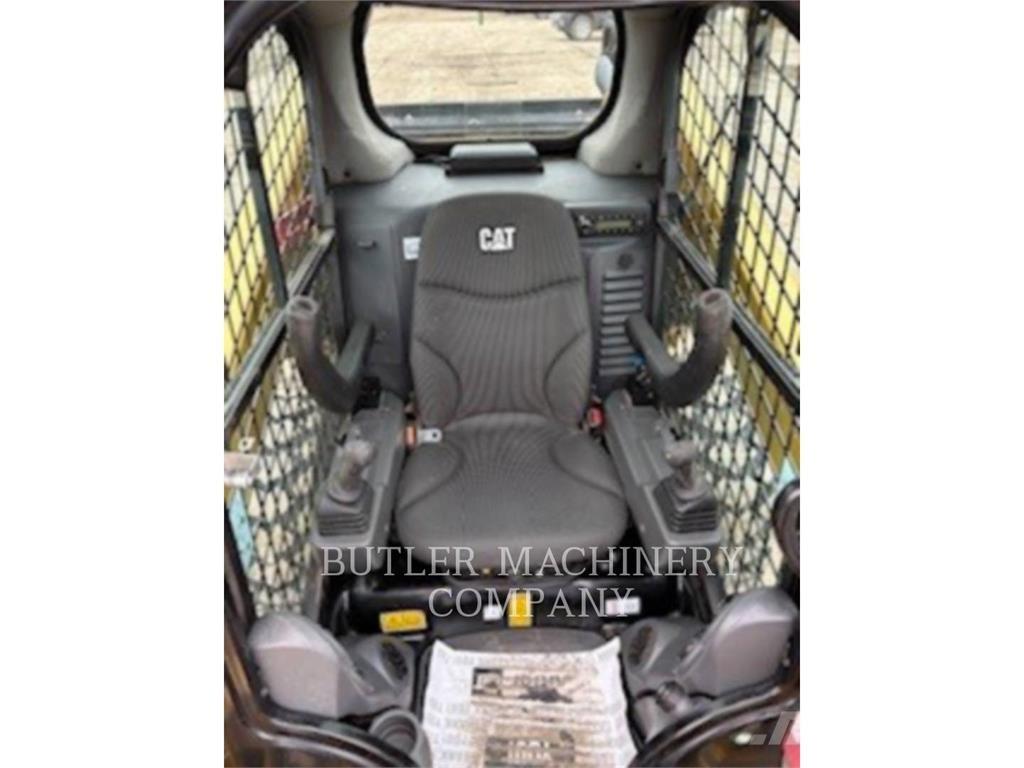 CAT 262D3 C3H2 Skid steer loaders