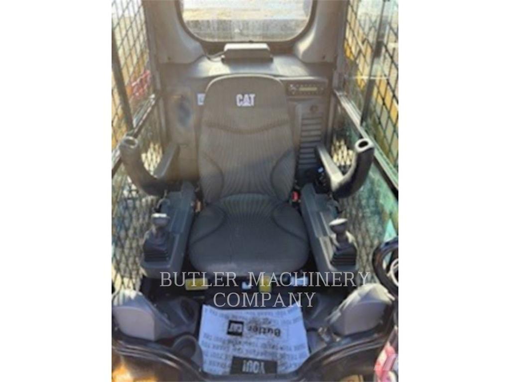 CAT 262D3 C3H3 Skid steer loaders