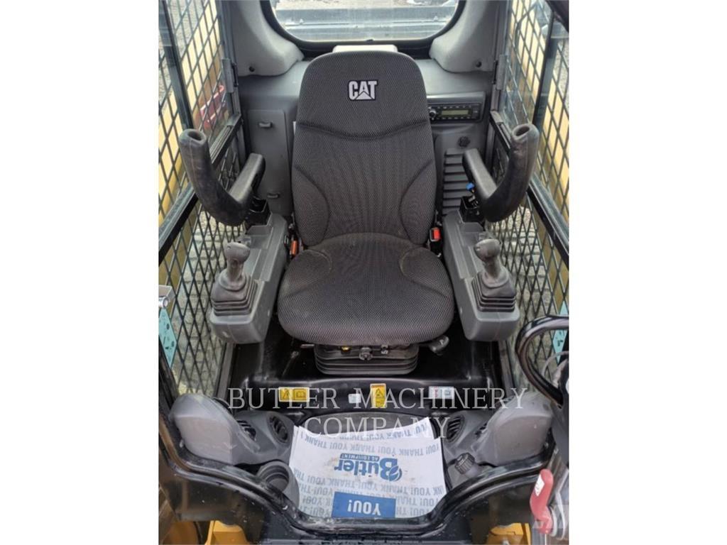 CAT 262D3 C3H3 Skid steer loaders