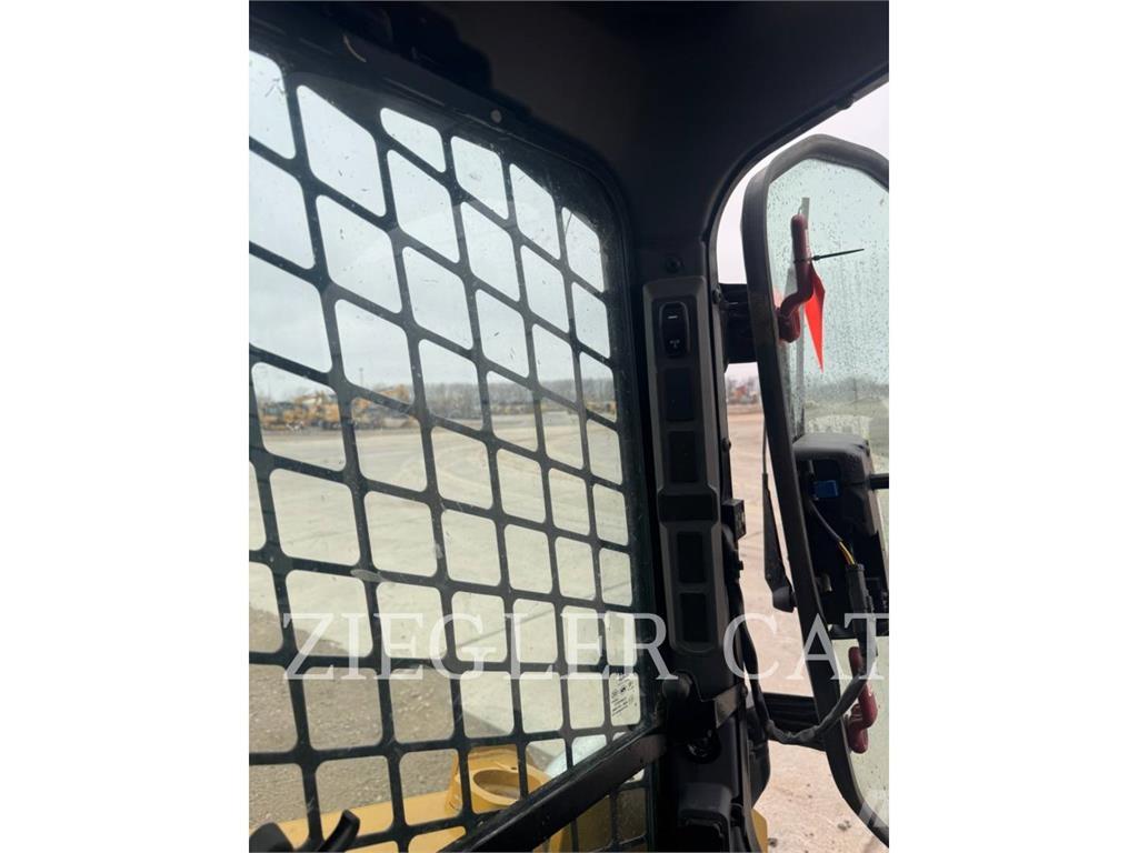 CAT 265 Crawler FEL's