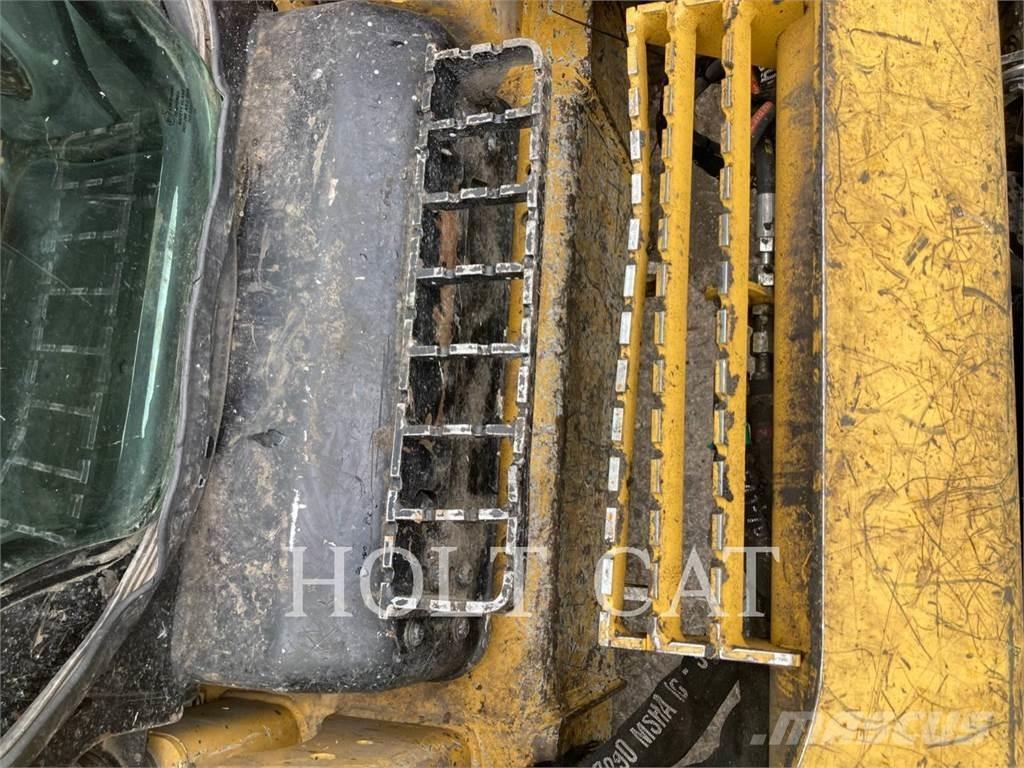 CAT 272D CAB Wheel loaders
