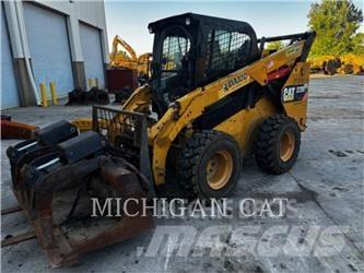 CAT 272D2 A2HQ Skid steer loaders