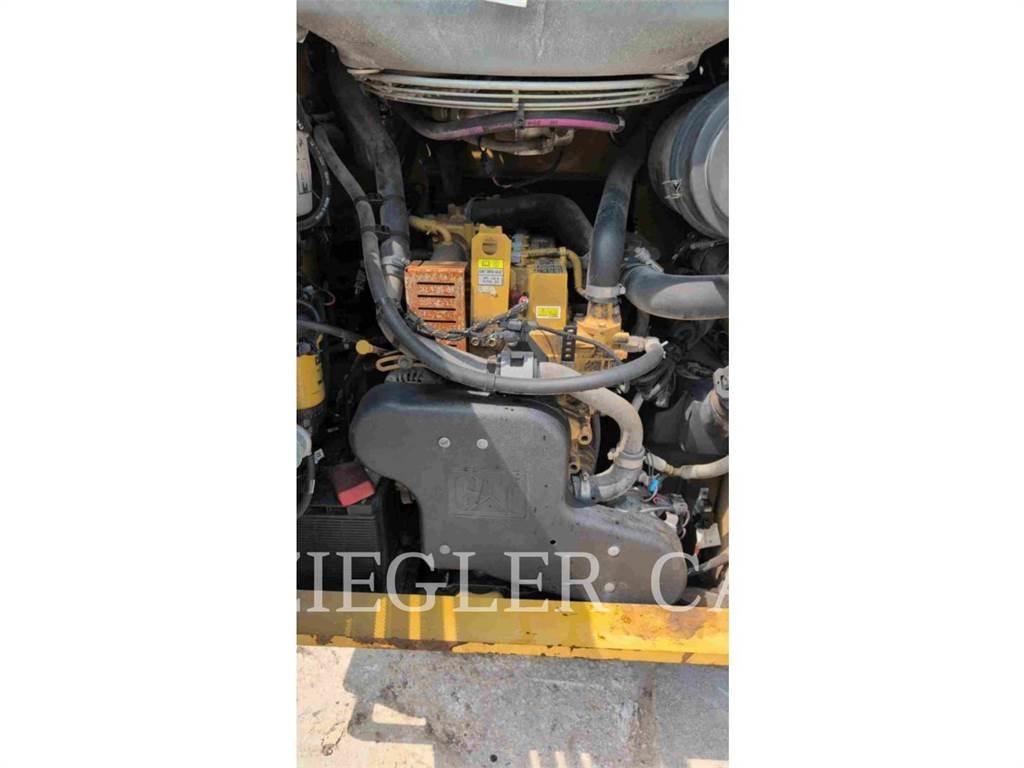 CAT 279D3 Crawler FEL's