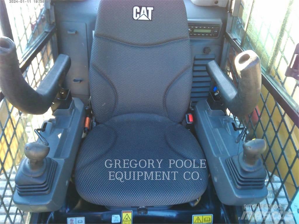 CAT 279D3 Crawler FEL's