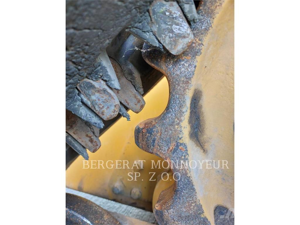 CAT 279D3 Crawler FEL's