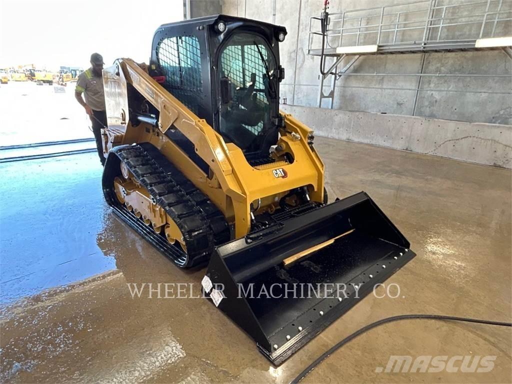 CAT 279D3 C3HF Crawler FEL's
