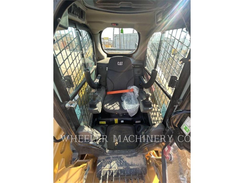 CAT 279D3 C3HF Crawler FEL's