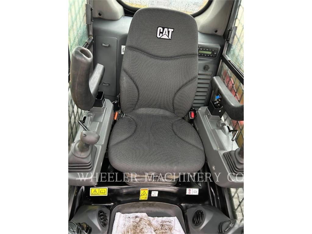 CAT 279D3 C3HF Crawler FEL's