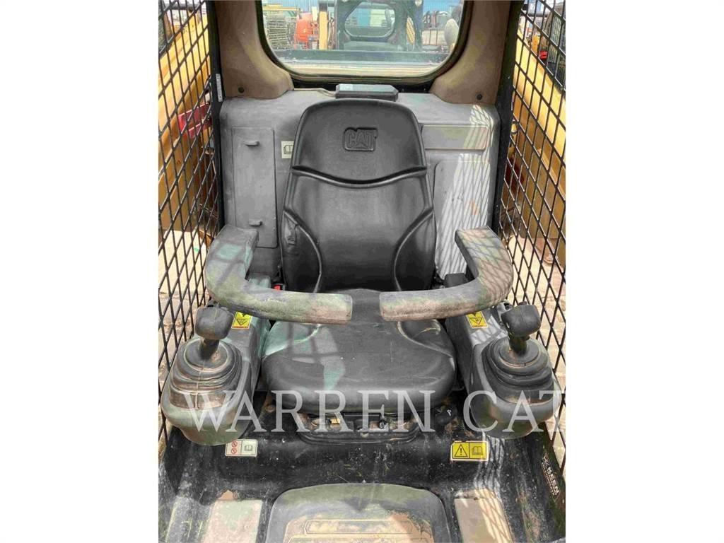 CAT 289D Crawler FEL's