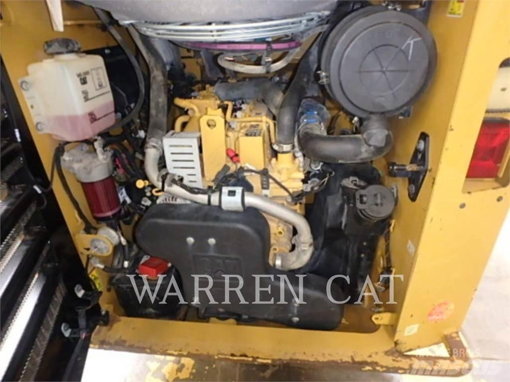 CAT 289D Crawler FEL's