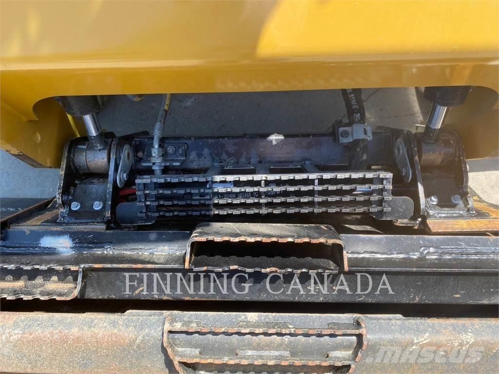 CAT 289D3 Crawler FEL's