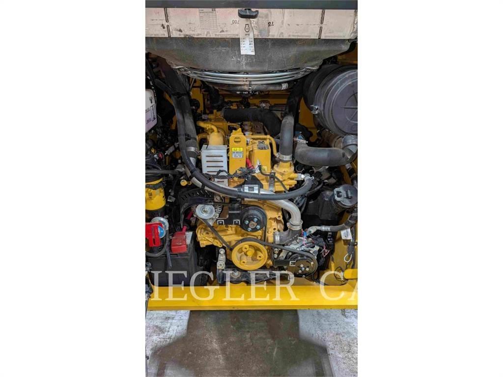 CAT 289D3 Crawler FEL's