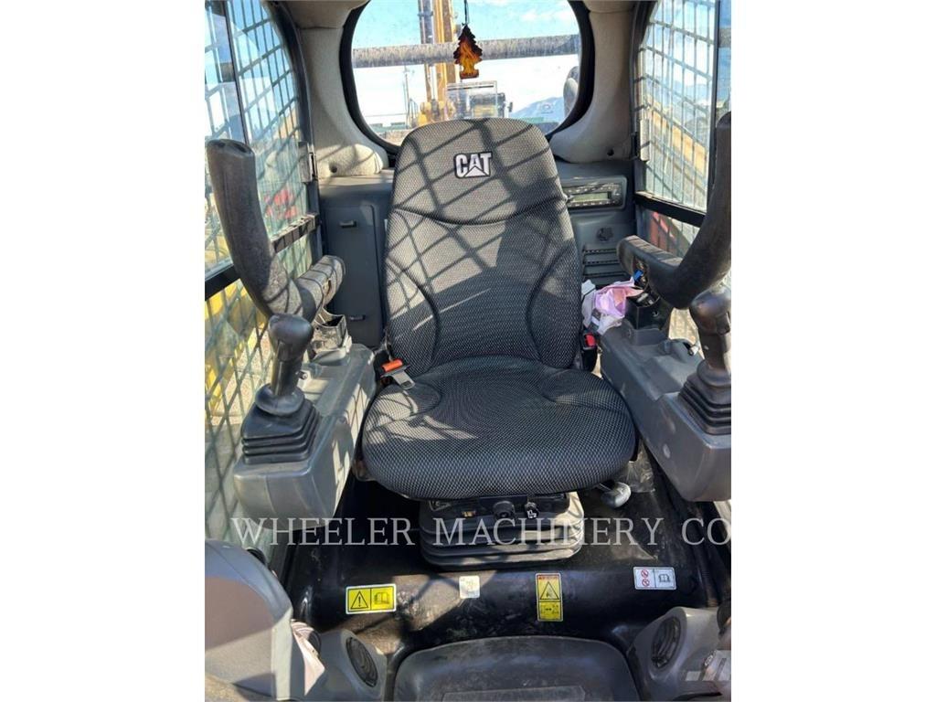 CAT 289D3 C3HF Crawler FEL's