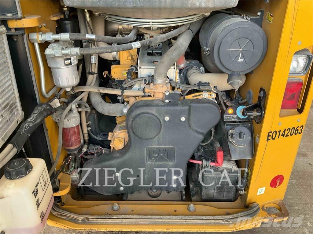 CAT 299D2 Crawler FEL's