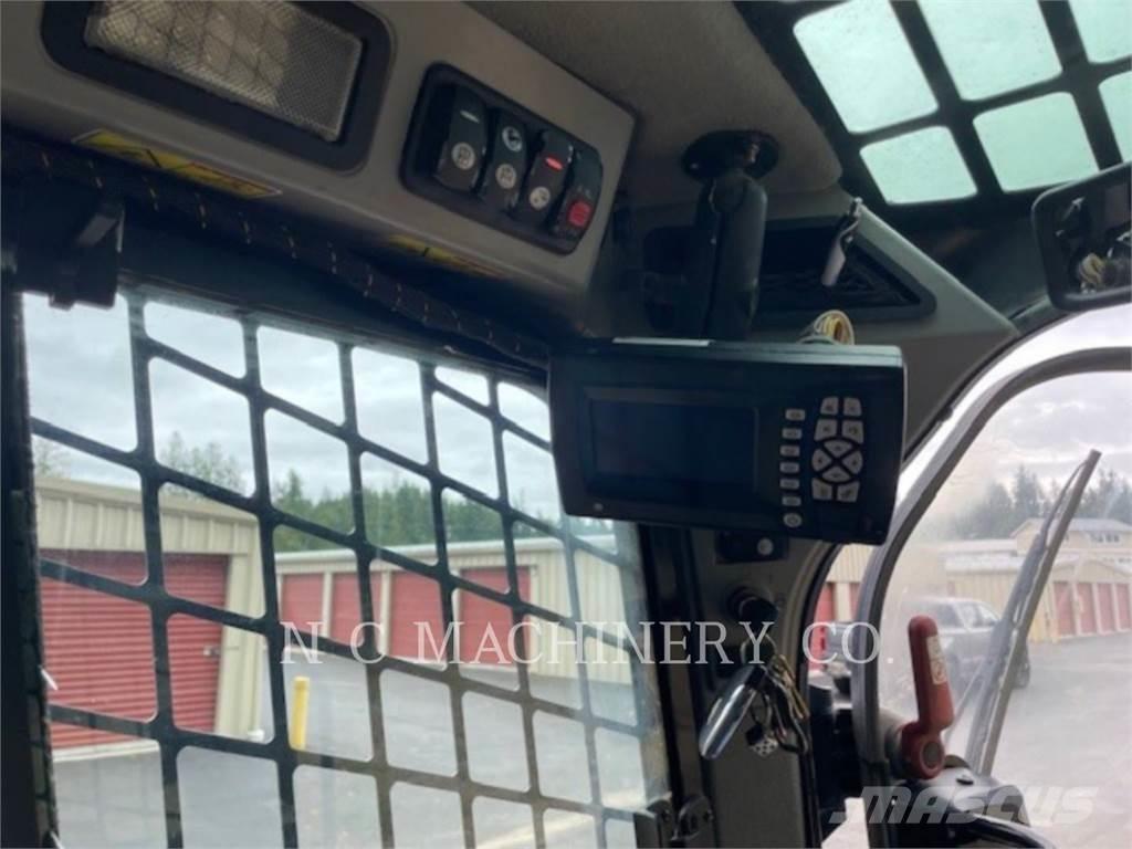 CAT 299D2 XHP Skid steer loaders