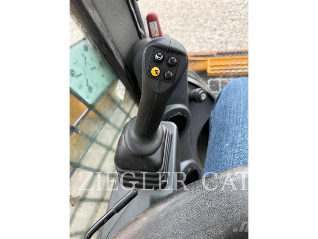 CAT 299D3 Crawler FEL's