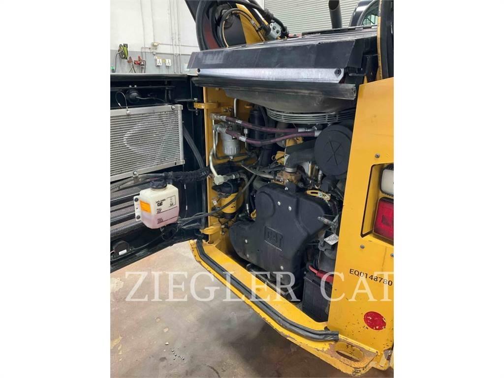CAT 299D3 Crawler FEL's