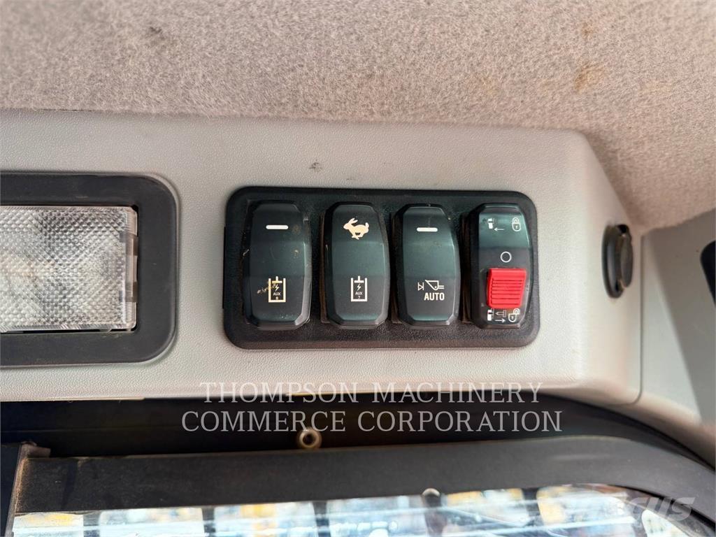 CAT 299D3 Crawler FEL's