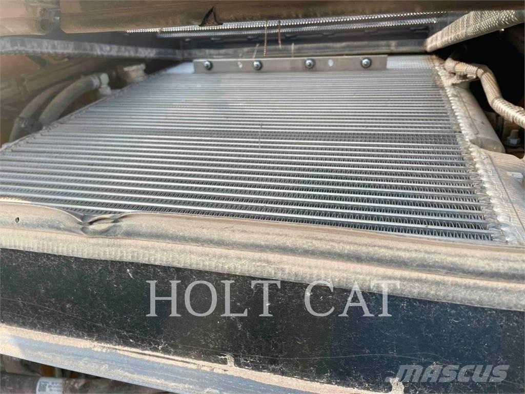 CAT 299D3_XPS Crawler FEL's