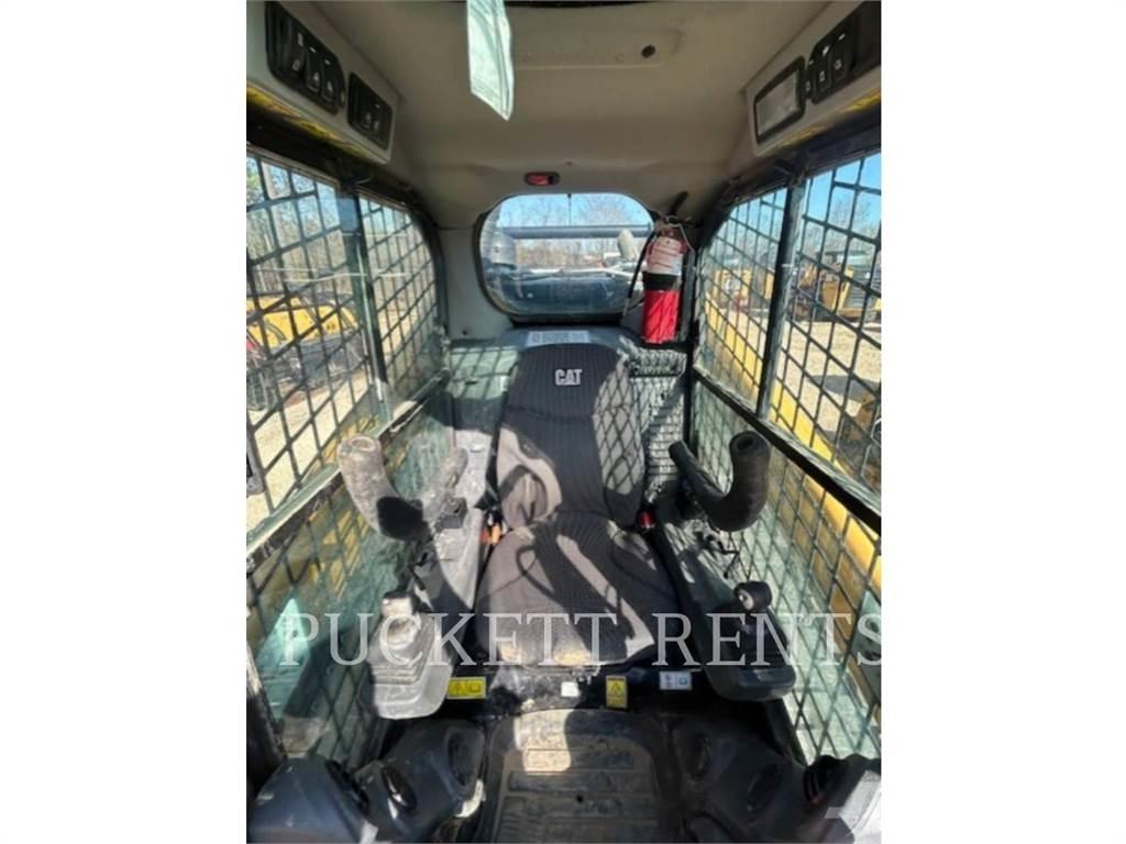 CAT 299D3XE Crawler FEL's