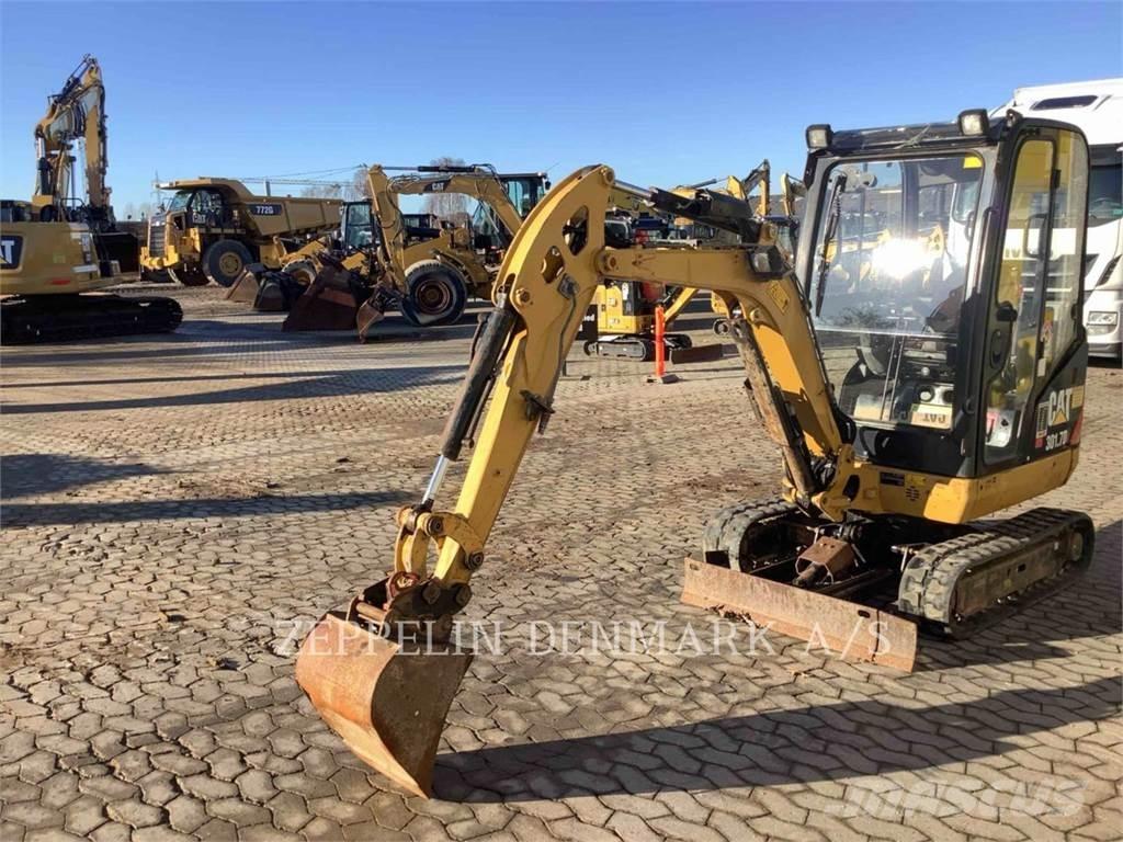 CAT 301.7D Crawler excavators