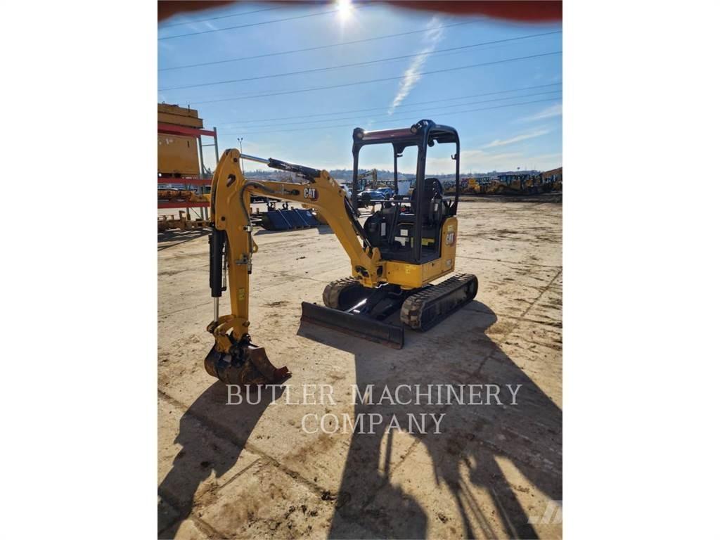 CAT 302-05A CR Crawler excavators