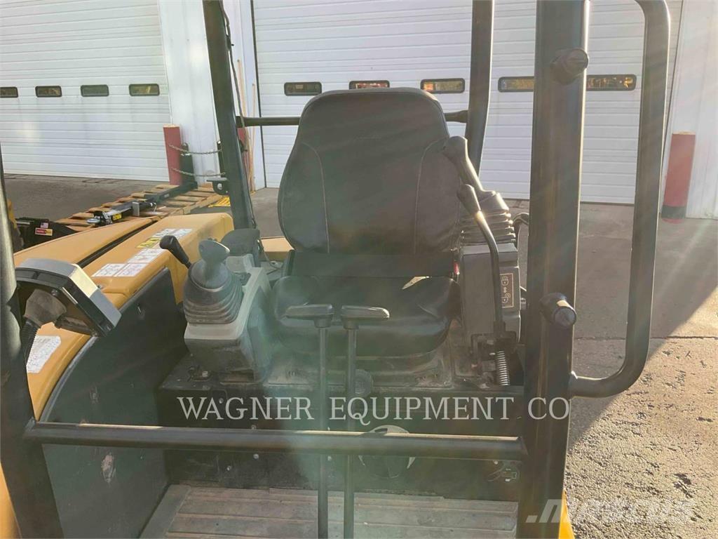 CAT 303.5E2 Crawler excavators