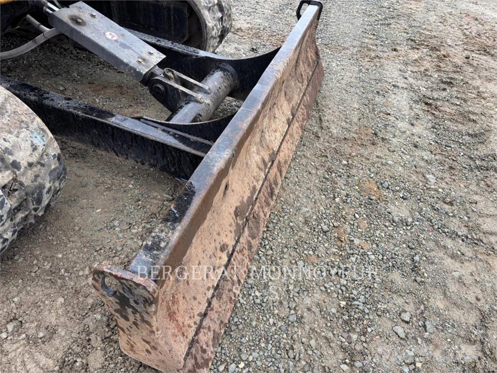 CAT 305 Crawler excavators