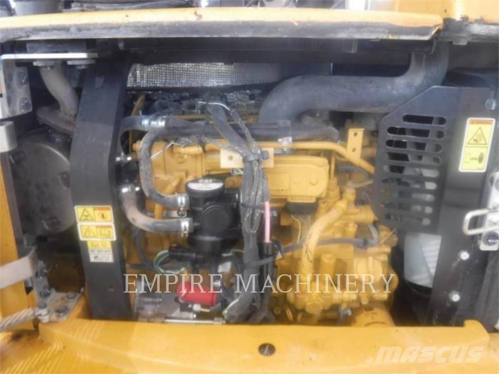 CAT 305.5E2 Crawler excavators