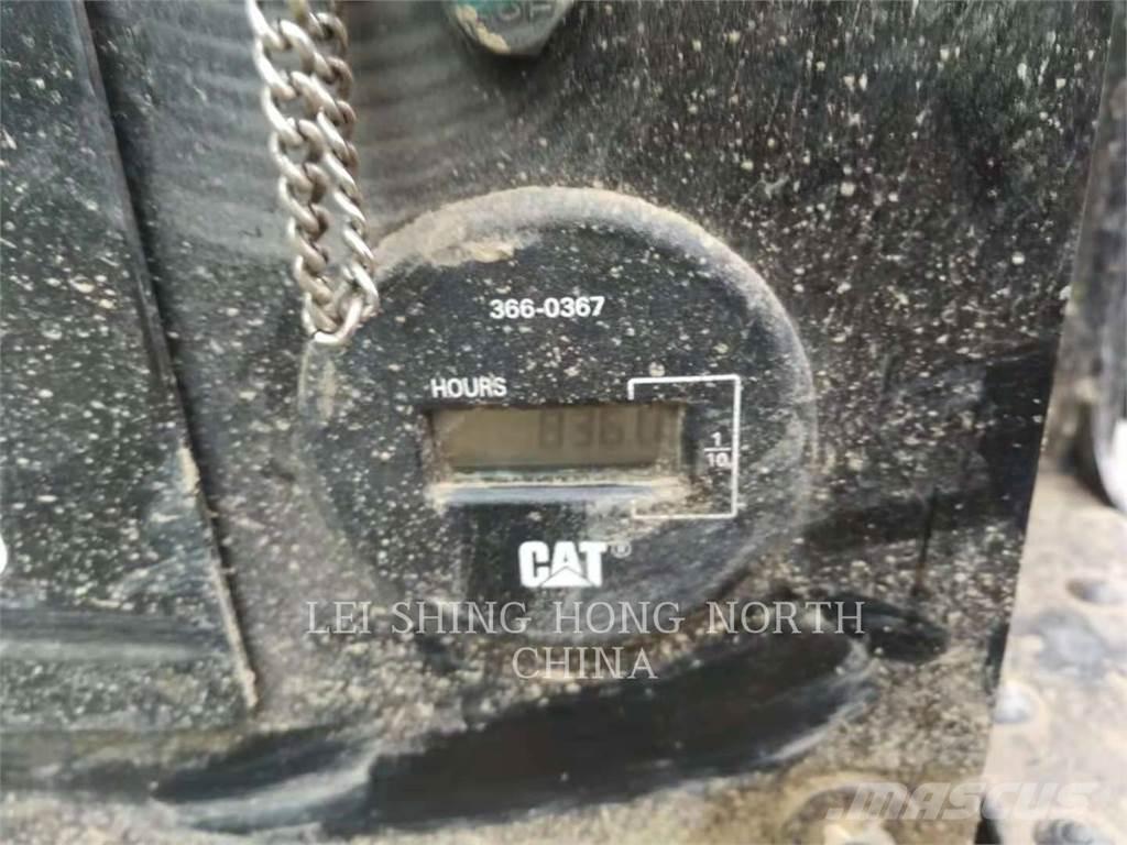 CAT 305.5E2 Crawler excavators