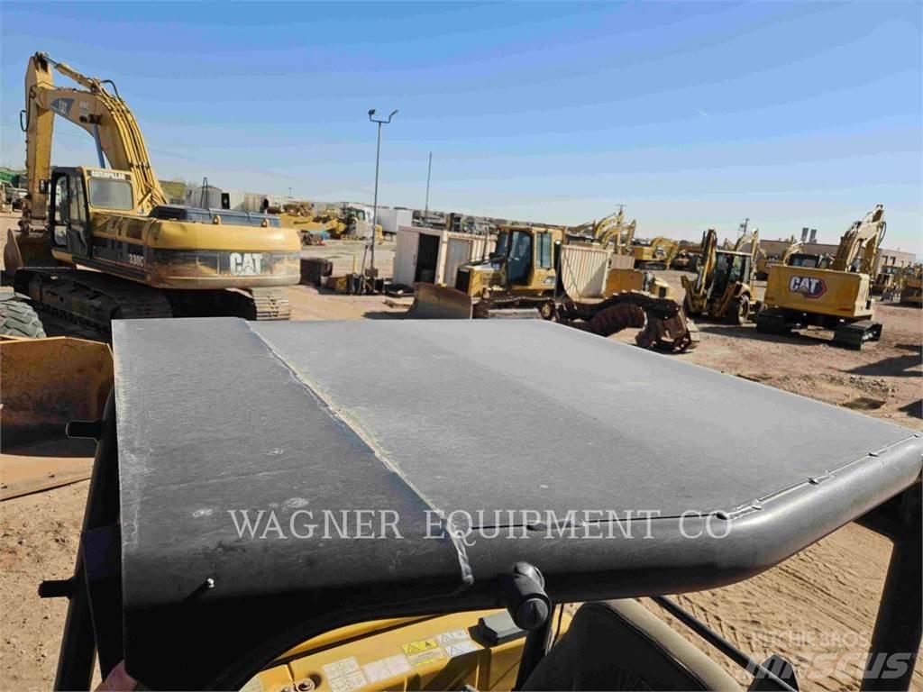 CAT 305.5E2 TB Crawler excavators