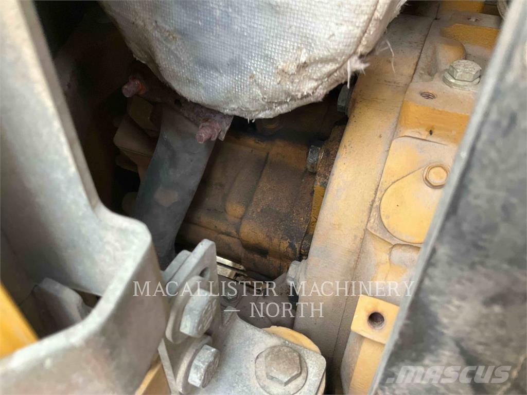 CAT 305ECR AQ Crawler excavators