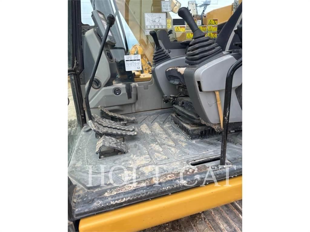 CAT 313FL Crawler excavators