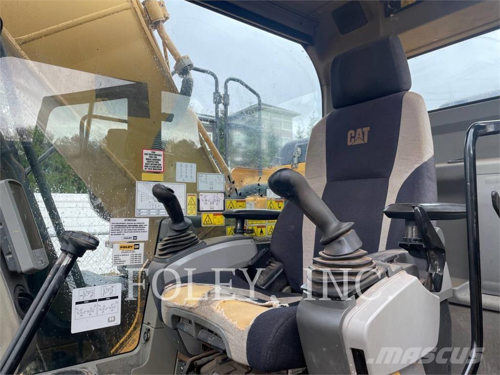 CAT 320EL Crawler excavators