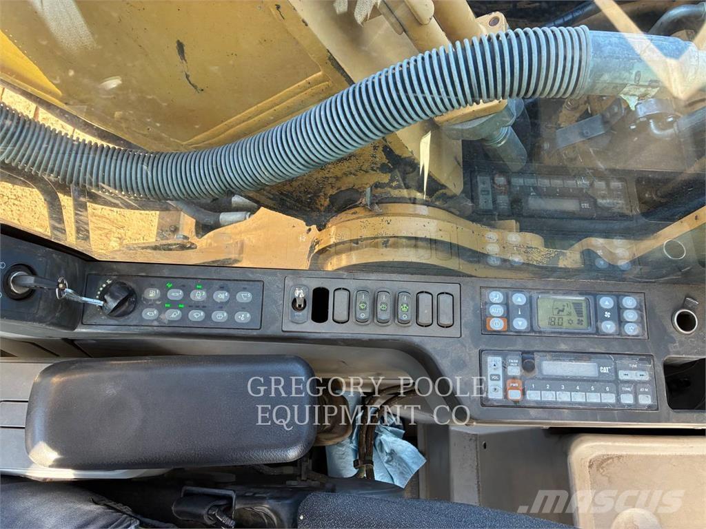 CAT 320EL Crawler excavators