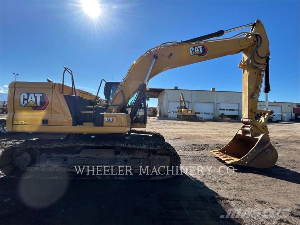 CAT 323 CF Crawler excavators