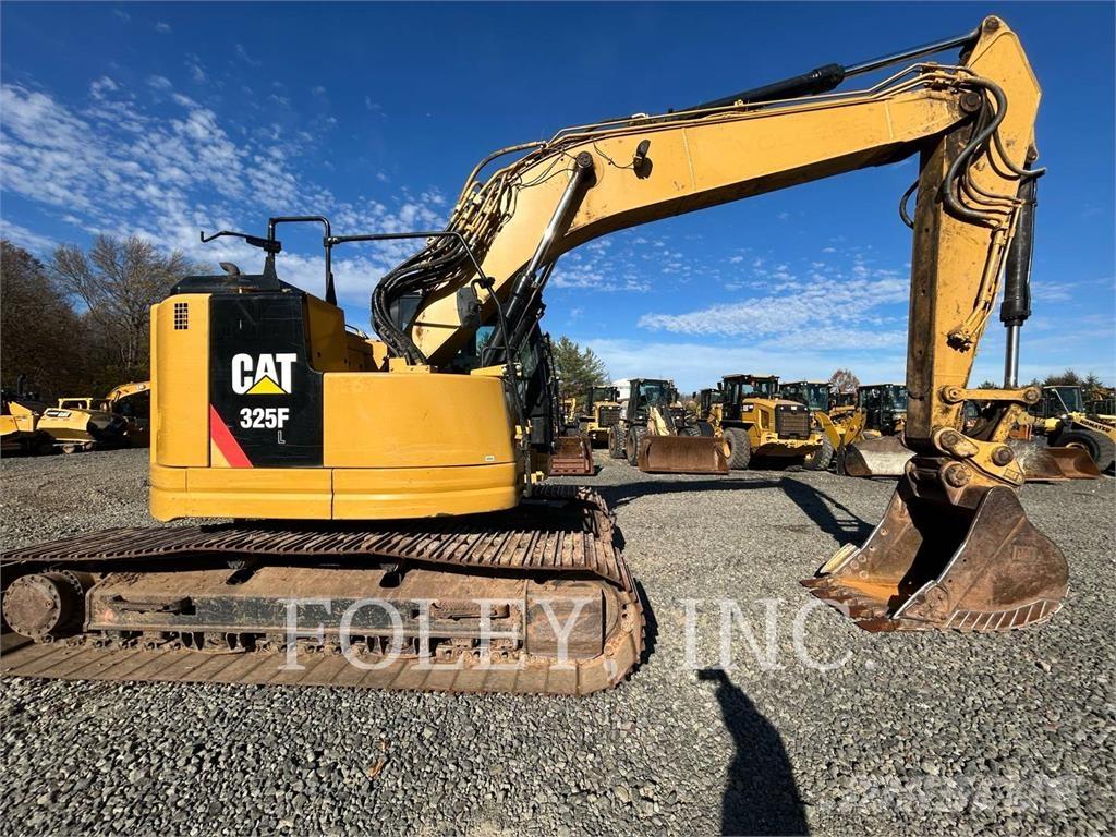 CAT 325FLCR Crawler excavators