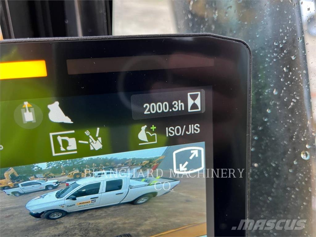 CAT 326 Crawler excavators