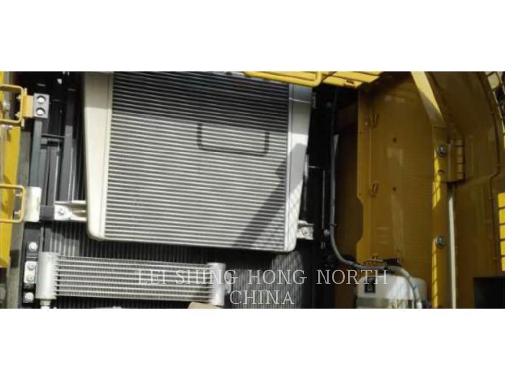 CAT 326D2L Crawler excavators