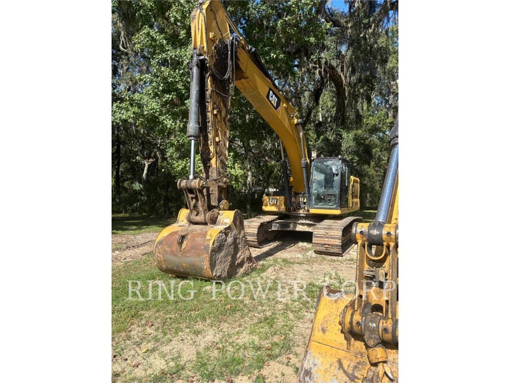 CAT 330 Crawler excavators