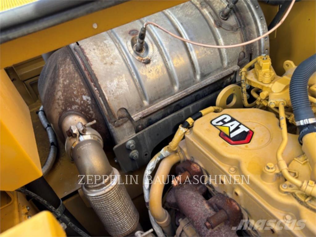 CAT 330-07 Crawler excavators