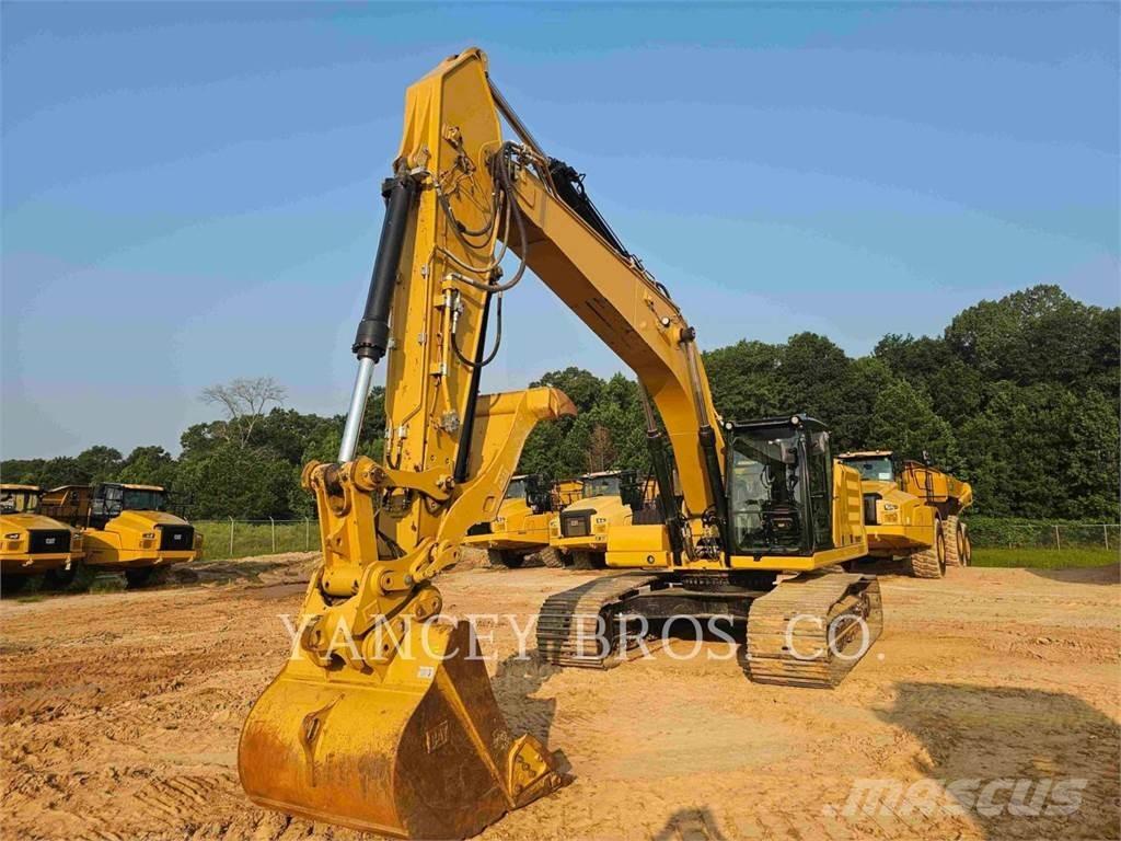CAT 33007 Crawler excavators