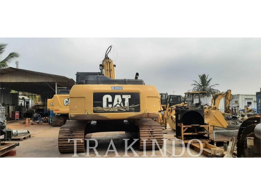 CAT 330D2L Crawler excavators